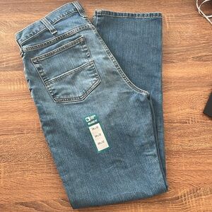 NWOT Carhartt Men’s 34x32 Relaxed Fit Jeans Blue Denim Rugged Flex Five Pocket